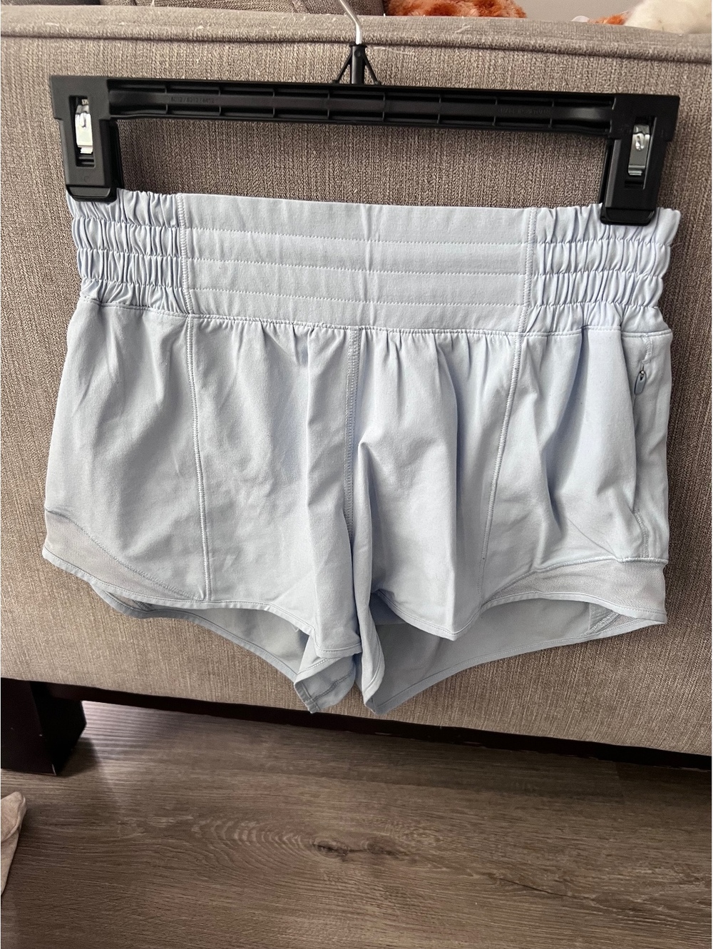Lululemon Hotty Hot high rise 2.5 inch shorts - powder blue size 2